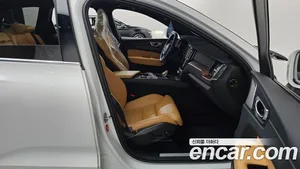 Volvo XC60, 2023 — миниатюра 16