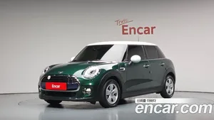 Mini Cooper, 2017 — миниатюра 1