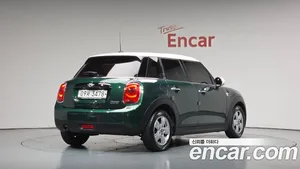 Mini Cooper, 2017 — миниатюра 2