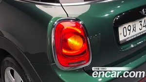 Mini Cooper, 2017 — миниатюра 9