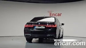 BMW 7-Series, 2022 — миниатюра 3