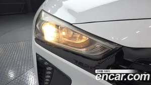 Hyundai Ioniq, 2016 — миниатюра 7