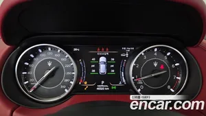 Maserati Levante, 2021 — миниатюра 11