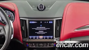 Maserati Levante, 2021 — миниатюра 20