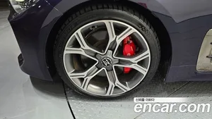Kia Stinger, 2018 — миниатюра 5