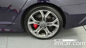 Kia Stinger, 2018 — миниатюра 7