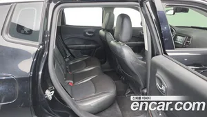 Jeep Compass, 2019 — миниатюра 18