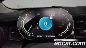 Mini Cooper, 2023 — миниатюра 11