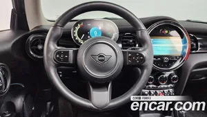 Mini Cooper, 2023 — миниатюра 18