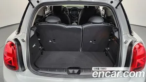 Mini Cooper, 2023 — миниатюра 26