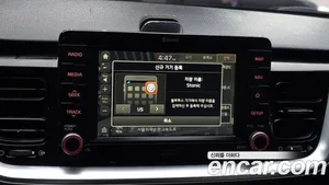 Kia Stonic, 2017 — миниатюра 19