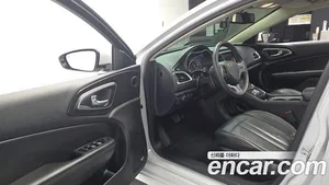 Chrysler 200, 2015 — миниатюра 10