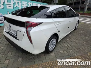 Toyota Prius, 2018 — миниатюра 3