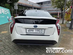 Toyota Prius, 2018 — миниатюра 4