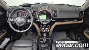 Mini Countryman, 2018 — миниатюра 7