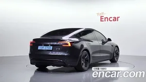 Tesla Model 3, 2024 — миниатюра 1