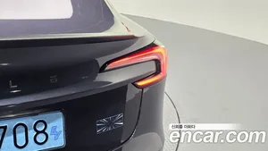 Tesla Model 3, 2024 — миниатюра 8