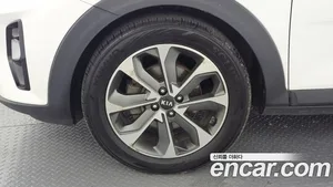 Kia Stonic, 2018 — миниатюра 5