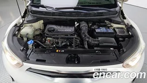 Kia Stonic, 2018 — миниатюра 6