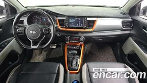 Kia Stonic, 2018 — миниатюра 7