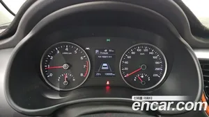 Kia Stonic, 2018 — миниатюра 8