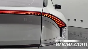 Kia EV6, 2021 — миниатюра 8