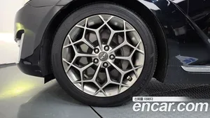 Genesis EQ900, 2016 — миниатюра 5