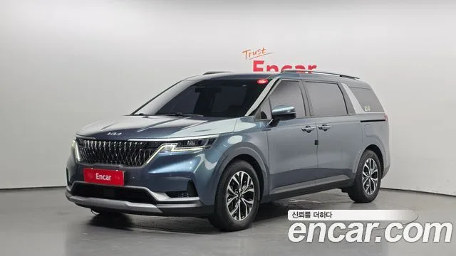 Kia Carnival, 2022 — фото автомобиля из Кореи