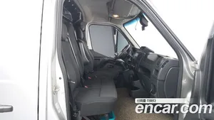 Renault Master, 2019 — миниатюра 17