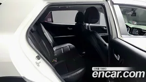 Kia Stonic, 2018 — миниатюра 18