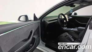 Tesla Model 3, 2024 — миниатюра 12