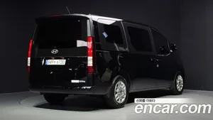 Hyundai Staria, 2025 — миниатюра 2