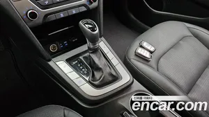 Hyundai Avante, 2017 — миниатюра 12