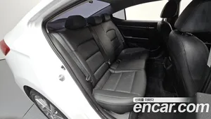 Hyundai Avante, 2017 — миниатюра 17