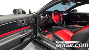 Ford Mustang, 2022 — миниатюра 12