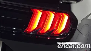 Ford Mustang, 2022 — миниатюра 8