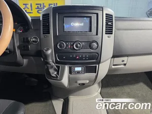 Mercedes-Benz Sprinter, 2017 — миниатюра 10