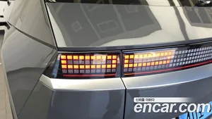 Hyundai Ioniq 5, 2025 — миниатюра 9