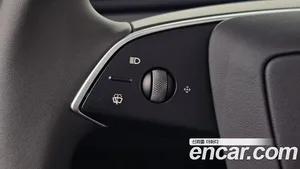 Tesla Model Y, 2026 — миниатюра 20
