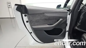 Tesla Model Y, 2026 — миниатюра 14