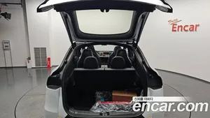 Tesla Model Y, 2026 — миниатюра 35