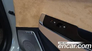 Kia EV6, 2023 — миниатюра 25