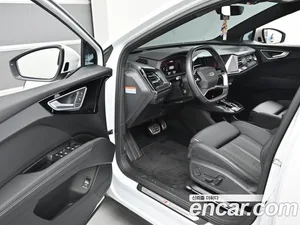 Audi Q4 e-tron, 2023 — миниатюра 11
