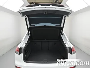 Audi Q4 e-tron, 2023 — миниатюра 20