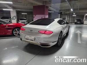 Bentley Continental, 2025 — миниатюра 6