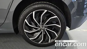 Volkswagen Golf, 2022 — миниатюра 7