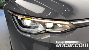 Volkswagen Golf, 2022 — миниатюра 8