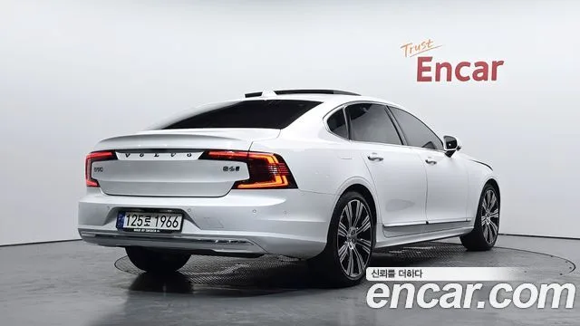Volvo S90, 2022 — фото автомобиля из Кореи