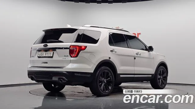 Ford Explorer, 2019 — фото автомобиля из Кореи