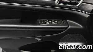 Jeep Cherokee, 2019 — миниатюра 16